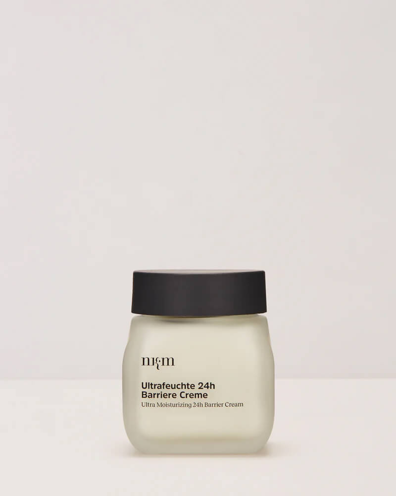 Vitamin C Brightening Serum - Image 5